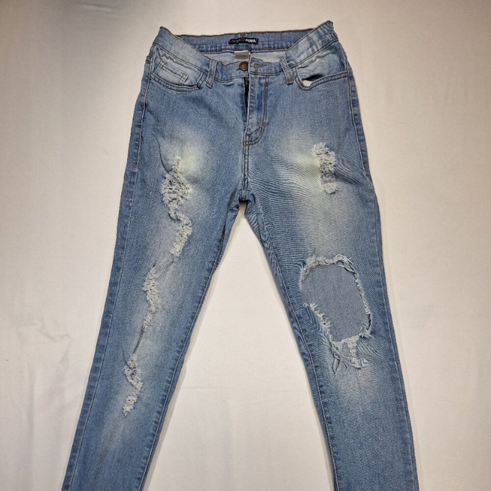 Fashion Nova Girls Jeans – Distressed Light Blue